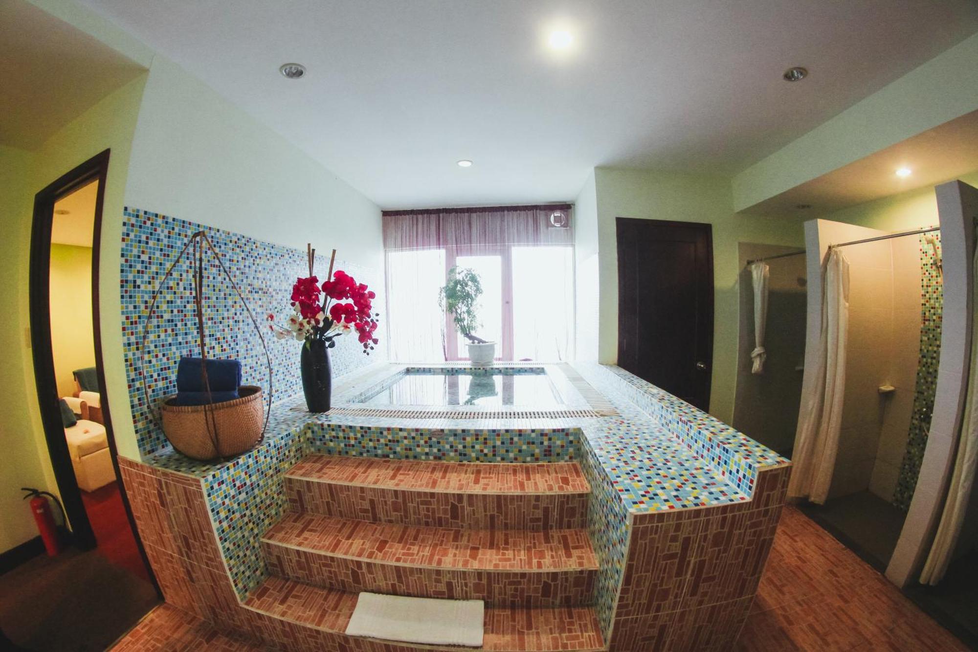 Park View Hotel Hue Exterior photo
