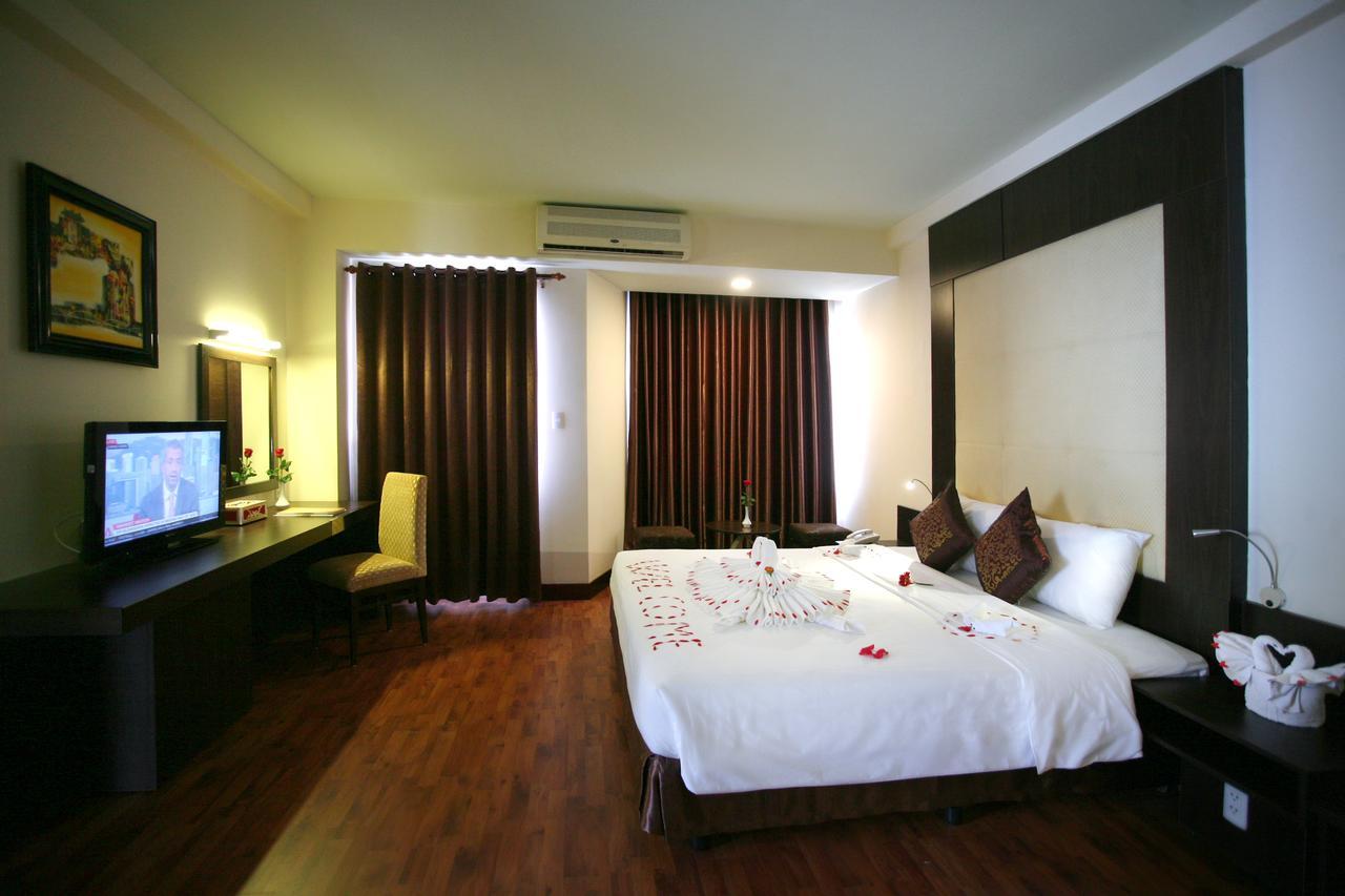 Park View Hotel Hue Exterior photo
