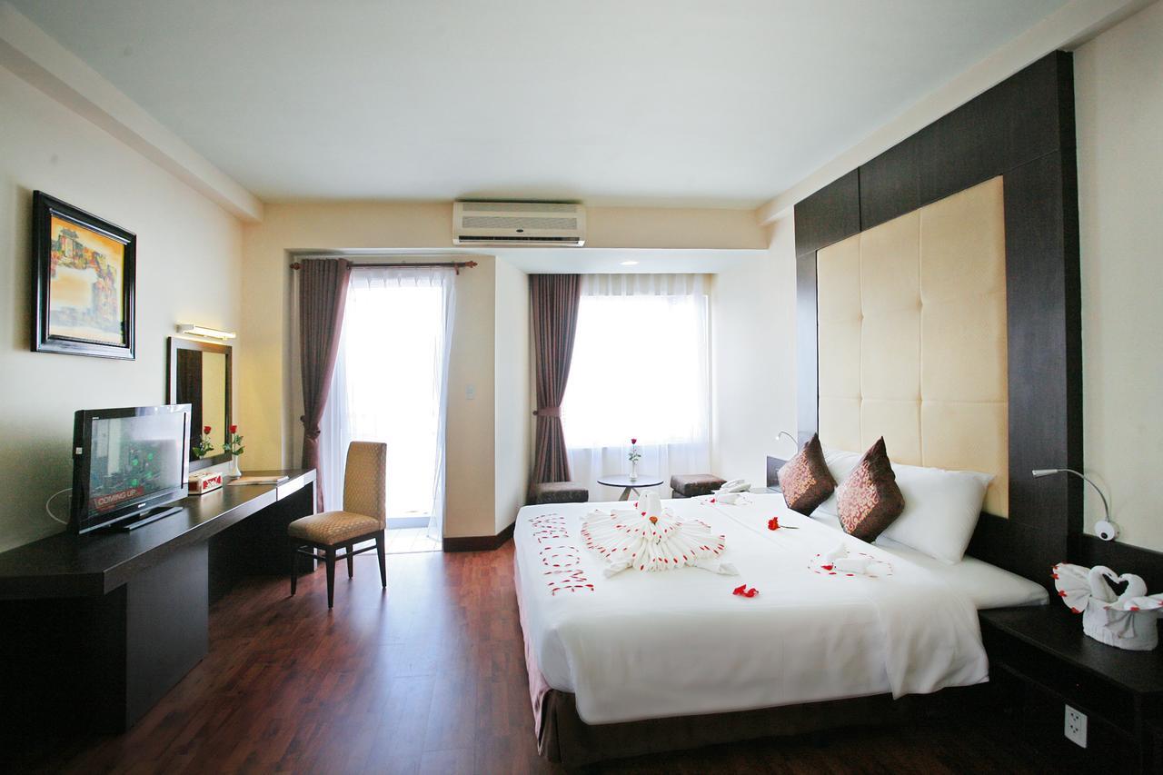 Park View Hotel Hue Exterior photo